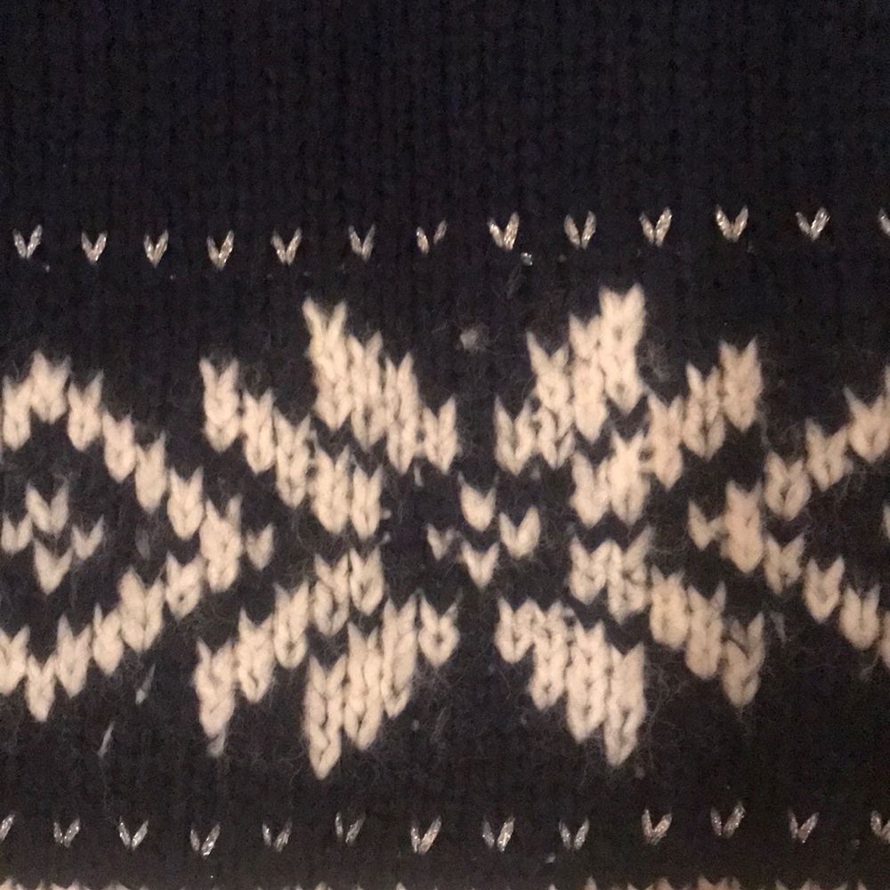 New sweater - Picture 3 of 4